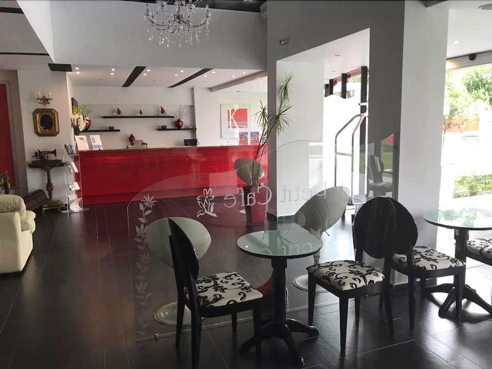 K Boutique Hotel Jaliszósz Kültér fotó