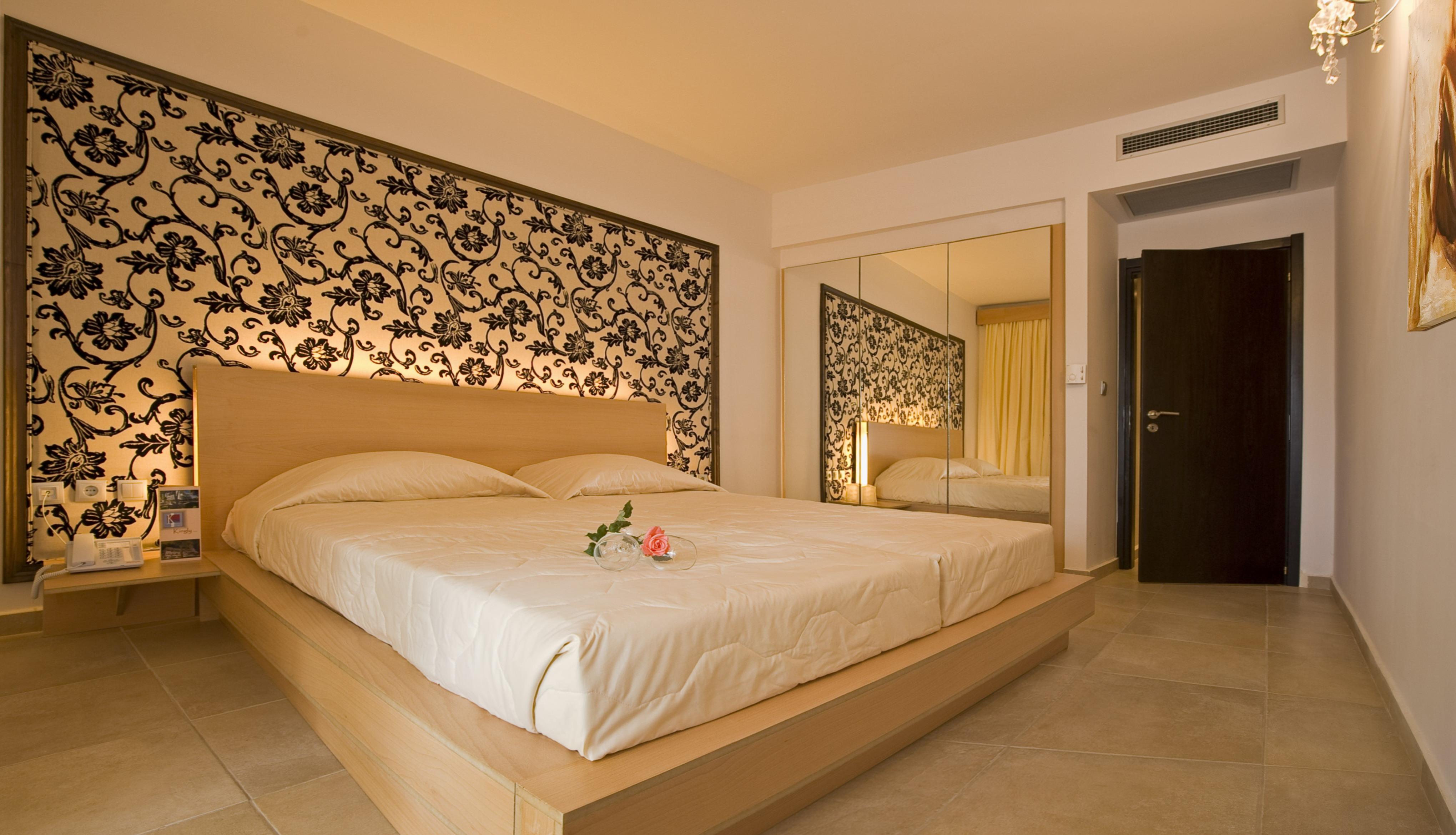 K Boutique Hotel Jaliszósz Kültér fotó