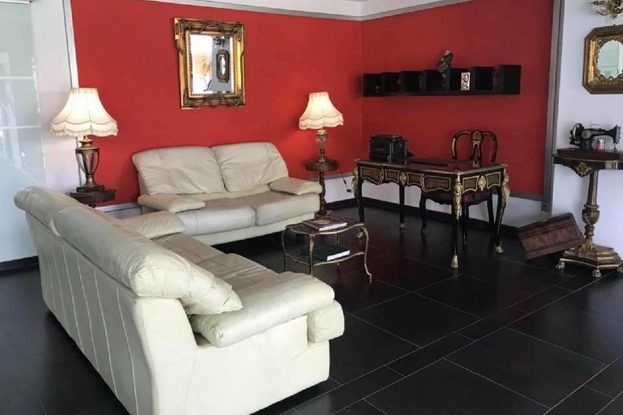 K Boutique Hotel Jaliszósz Kültér fotó