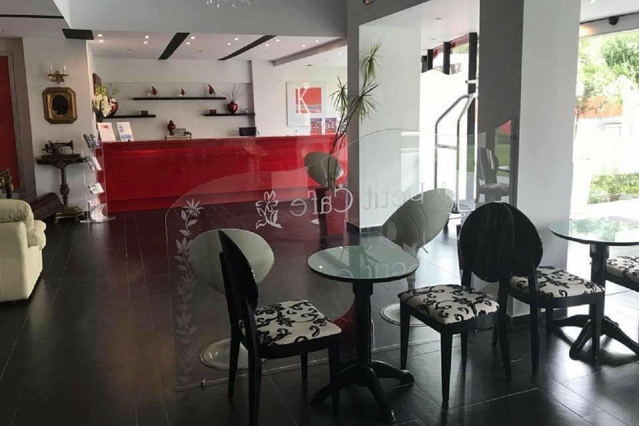 K Boutique Hotel Jaliszósz Kültér fotó
